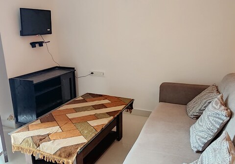 Lovely Single Bedroom House in Terrace Hsr Layout