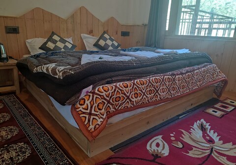 Swastik Retreat Jibhi