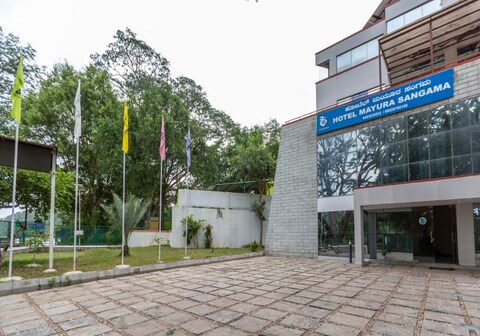 KSTDC Hotel Mayura Sangama Mekedatu