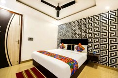 The Royal Residency Sector 7, Dwarka, Delhi The Royal Residency Sector 7, Dwarka, Delhi
