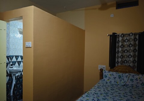 Hemanth Homestay Hampi