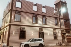 HOTEL SAMRAT PALACE, Ayodhya HOTEL SAMRAT PALACE, Ayodhya
