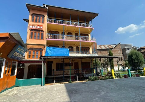 Hotel Reshi