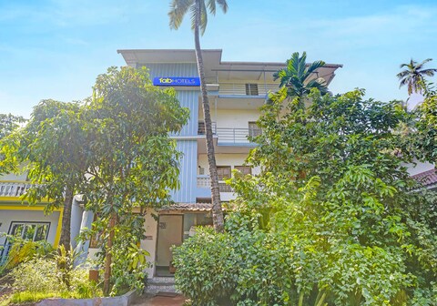 FabHotel Lavish Exotic