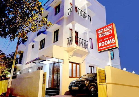 Fort Beach Residency