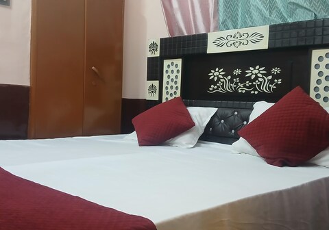 G.K. PAYING GUEST HOUSE