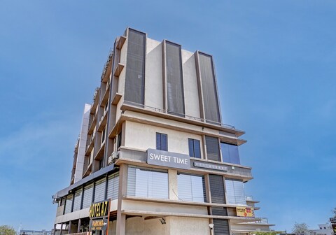 Collection O A SEVEN