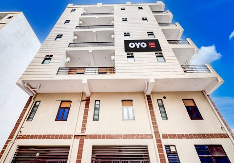 Hotel O Divine Stay