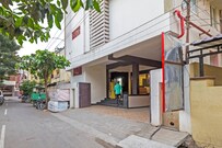 Hiy Rooms in Gandhipuram, Coimbatore Hiy Rooms in Gandhipuram, Coimbatore