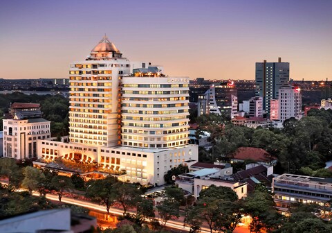 Sofitel Saigon Plaza
