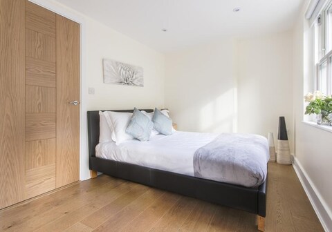 Urban Stay Artillery Lane Apartments