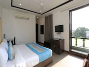 OYO Flagship 746 Bhikaji Cama Place, Delhi OYO Flagship 746 Bhikaji Cama Place, Delhi