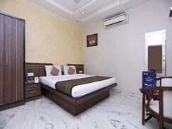 OYO 9236 9 Star Hotel, Agra OYO 9236 9 Star Hotel, Agra