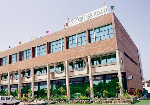 Hotel KC Cross Road