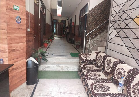 Hotel New Raj Palace