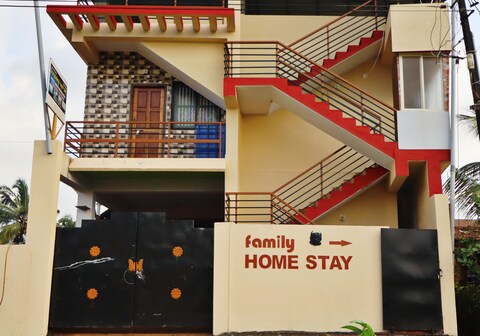 Family Apartment Murudeshwar