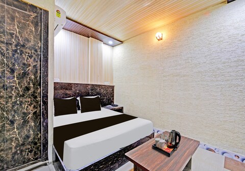 Hotel O Rohit Nagar Near Janki Hospital