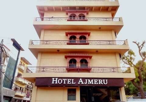 Hotel Ajmeru