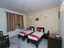 OYO 595 Hotel Aravali View, Delhi OYO 595 Hotel Aravali View, Delhi