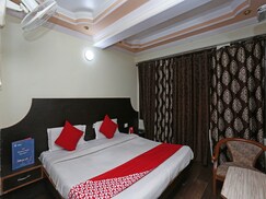 OYO 27002 H S R Ram Bazaar, Shimla OYO 27002 H S R Ram Bazaar, Shimla