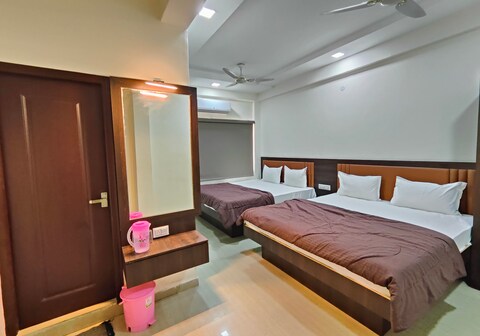 Hotel Heritage Palace