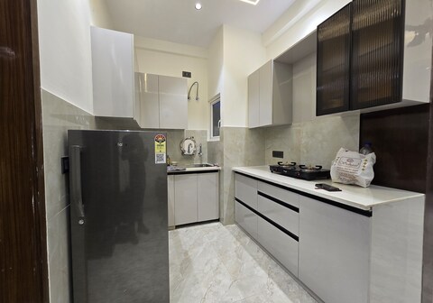 Homlee-Diamond 2BHK Lift-Parking-Max Vaishali