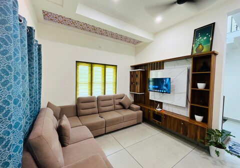 Cliffnest by Nivara 4BHK Luxury Villa