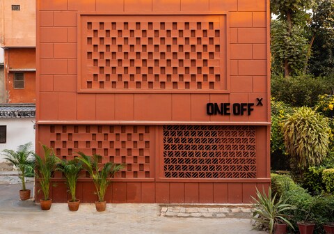 ONEOFF X ASSI : A Boutique Homeotel