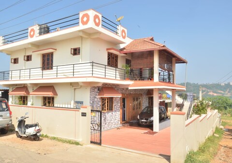 Padmavathi Homestay
