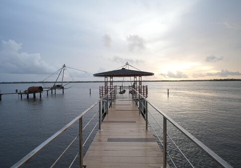 Haco Lake View 11BR Resort in Kumbalangi- Kochi