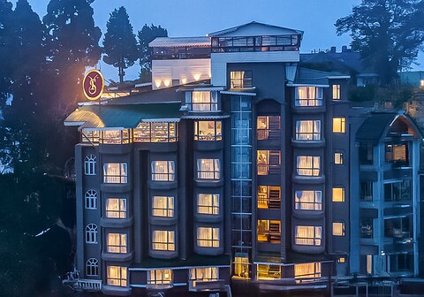 SUMITEL VISTA 800 METER FROM MALL ROAD