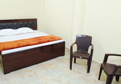 Maa Bhagwati Home Stay