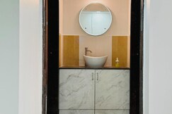 Serene 3BHK Upscale Apt in CityCenter by SeraiStays, Hyderabad Serene 3BHK Upscale Apt in CityCenter by SeraiStays, Hyderabad