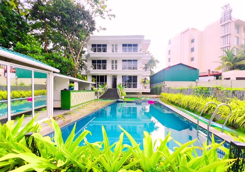 The Mayfield Resort Vagator