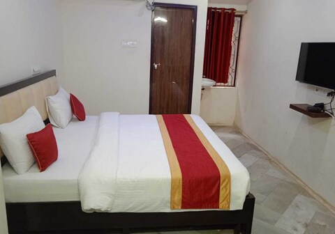 Hotel O Vallabha Residency