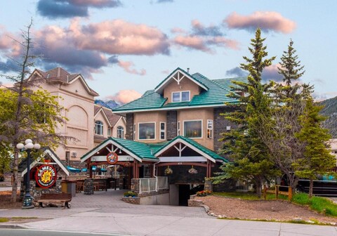 Samesun Banff Hostel