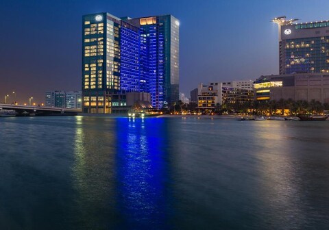 Beach Rotana Residences