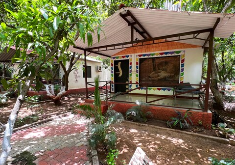 The Wilds Villa Gir Resort with Swimming Pool