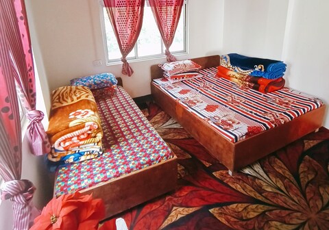 Laxmi Homestay Lepcha Jagat| Rooms & Restaurant