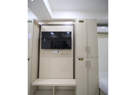 Shri Hari Haran Prestige