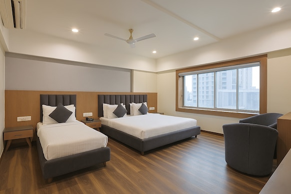 The Sky Imperial Welcome,Somnath