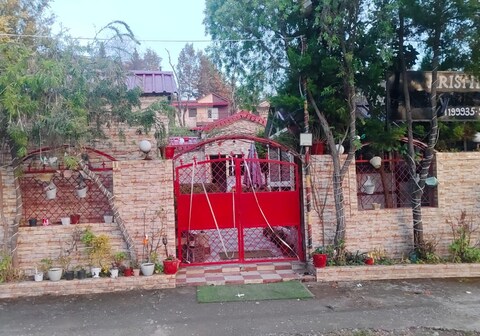 Krishna Mountain Cottage