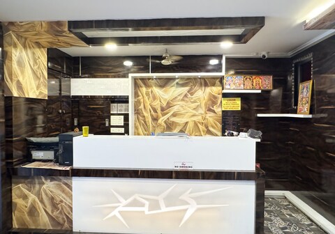 hotel Tejasri Residency