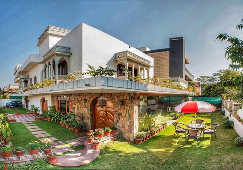 Camellia A Boutique Home