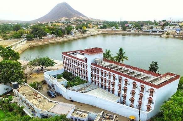 Hotel Pushkar Palace