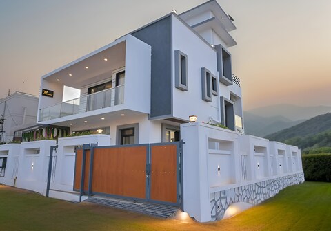 Luxury 5BHK Villa in Lonavala