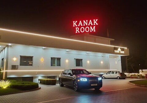 Kanak Rooms,