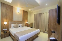 OYO 9682 Hotel Plaza Heights, Bangalore OYO 9682 Hotel Plaza Heights, Bangalore
