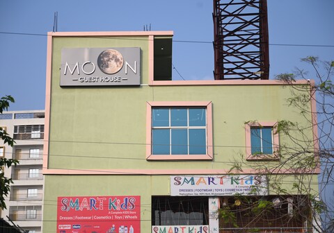Moon Guest House