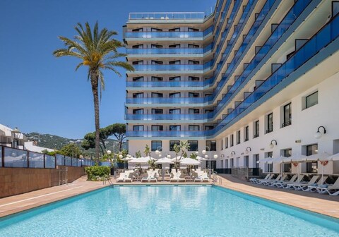 H Top Jadhe Hotel